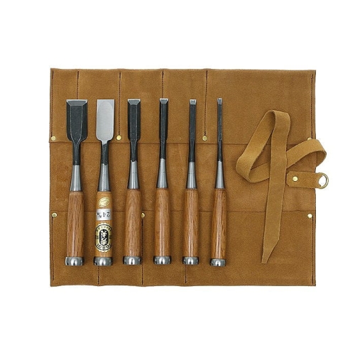 Zestaw dłut stolarskich japońskich OIRE NOMI w skórzanym etui - nr kat. 710136